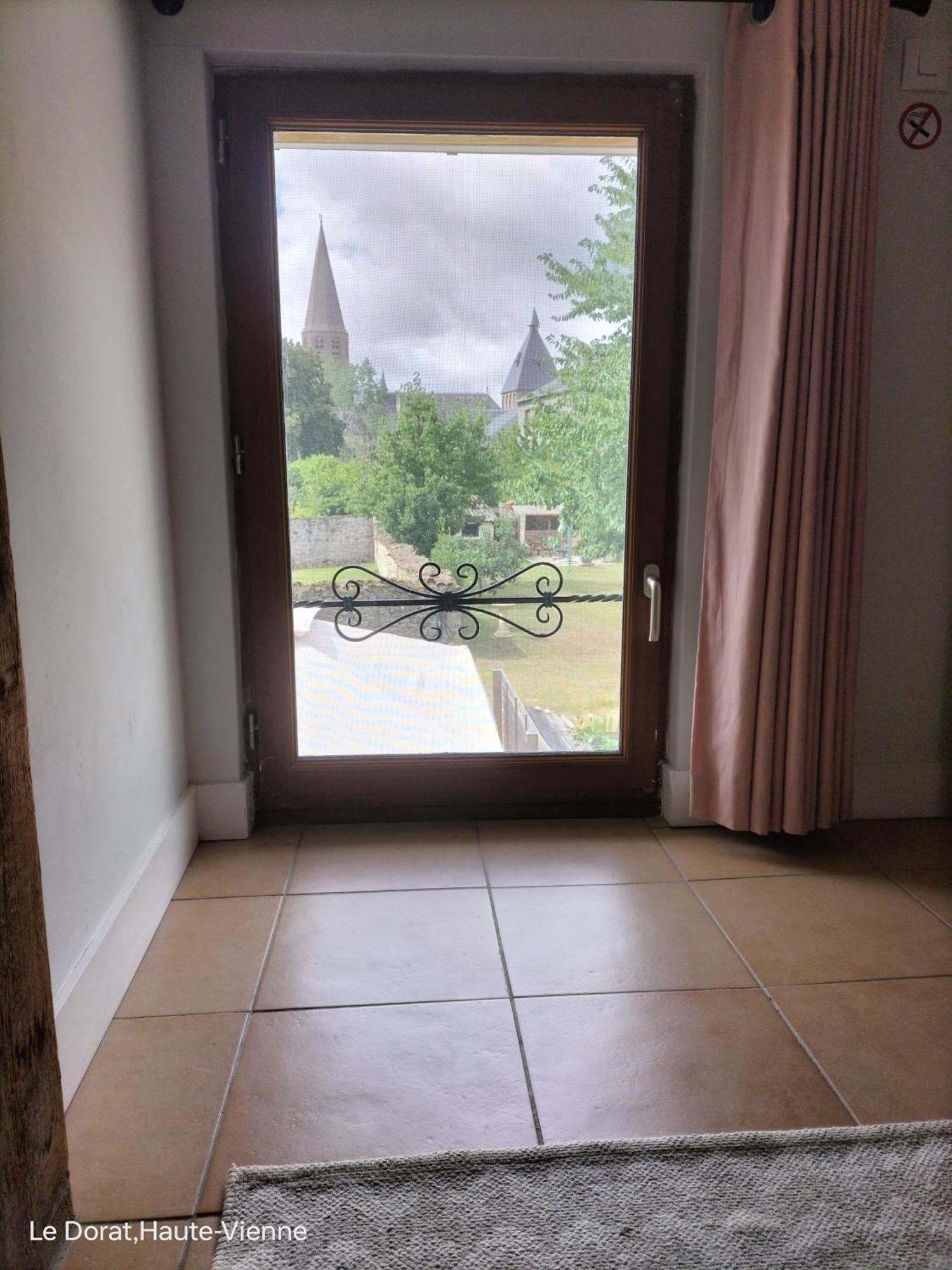 Belle Vue Villa Le Dorat Luaran gambar